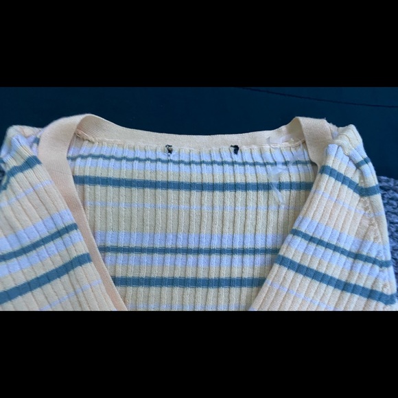 Yellow top button down!!! - Picture 3 of 3